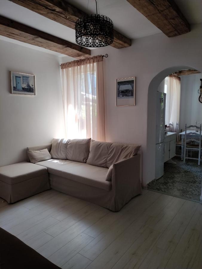 Patak28 Apartmanok شوبرون المظهر الخارجي الصورة