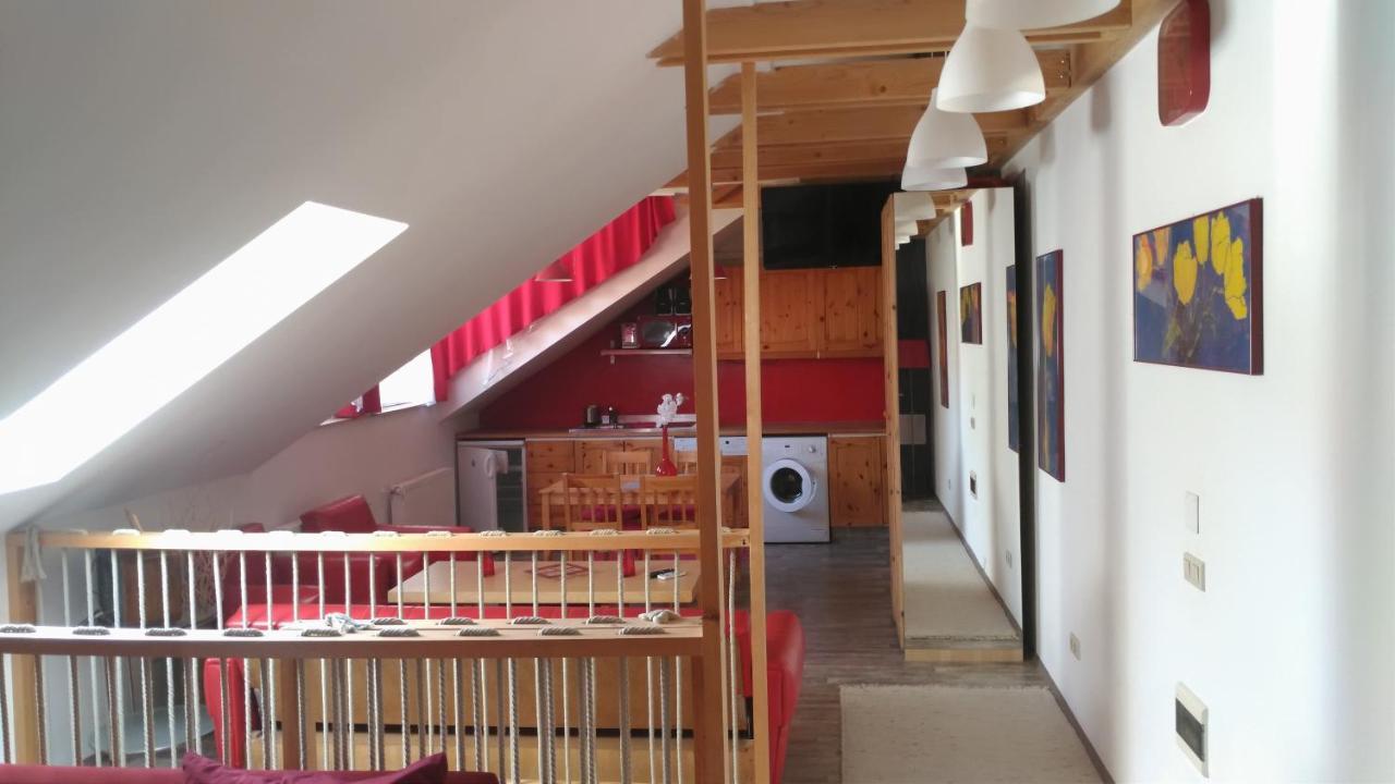Patak28 Apartmanok شوبرون المظهر الخارجي الصورة