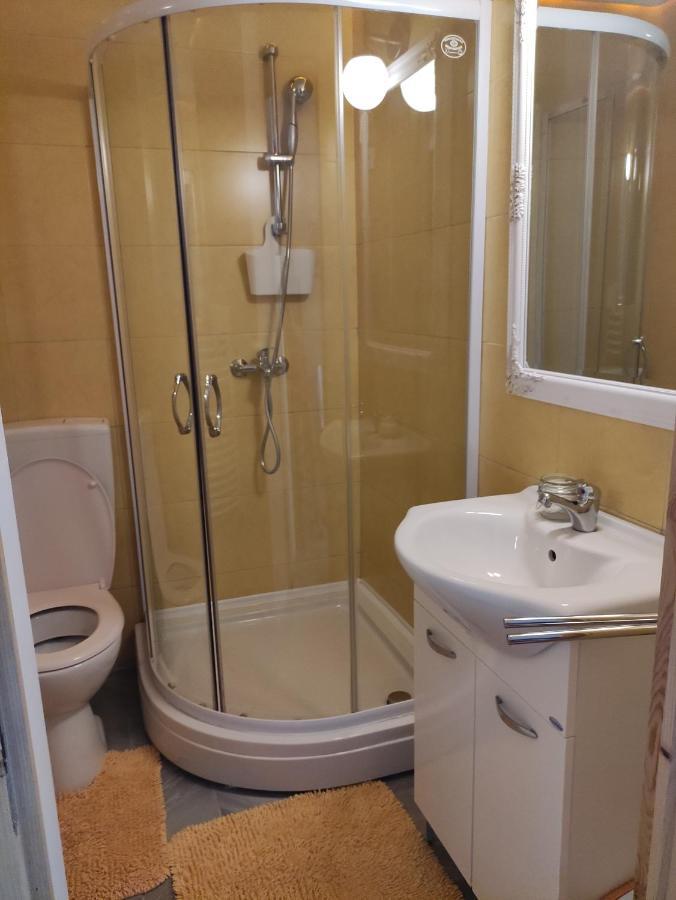 Patak28 Apartmanok شوبرون المظهر الخارجي الصورة